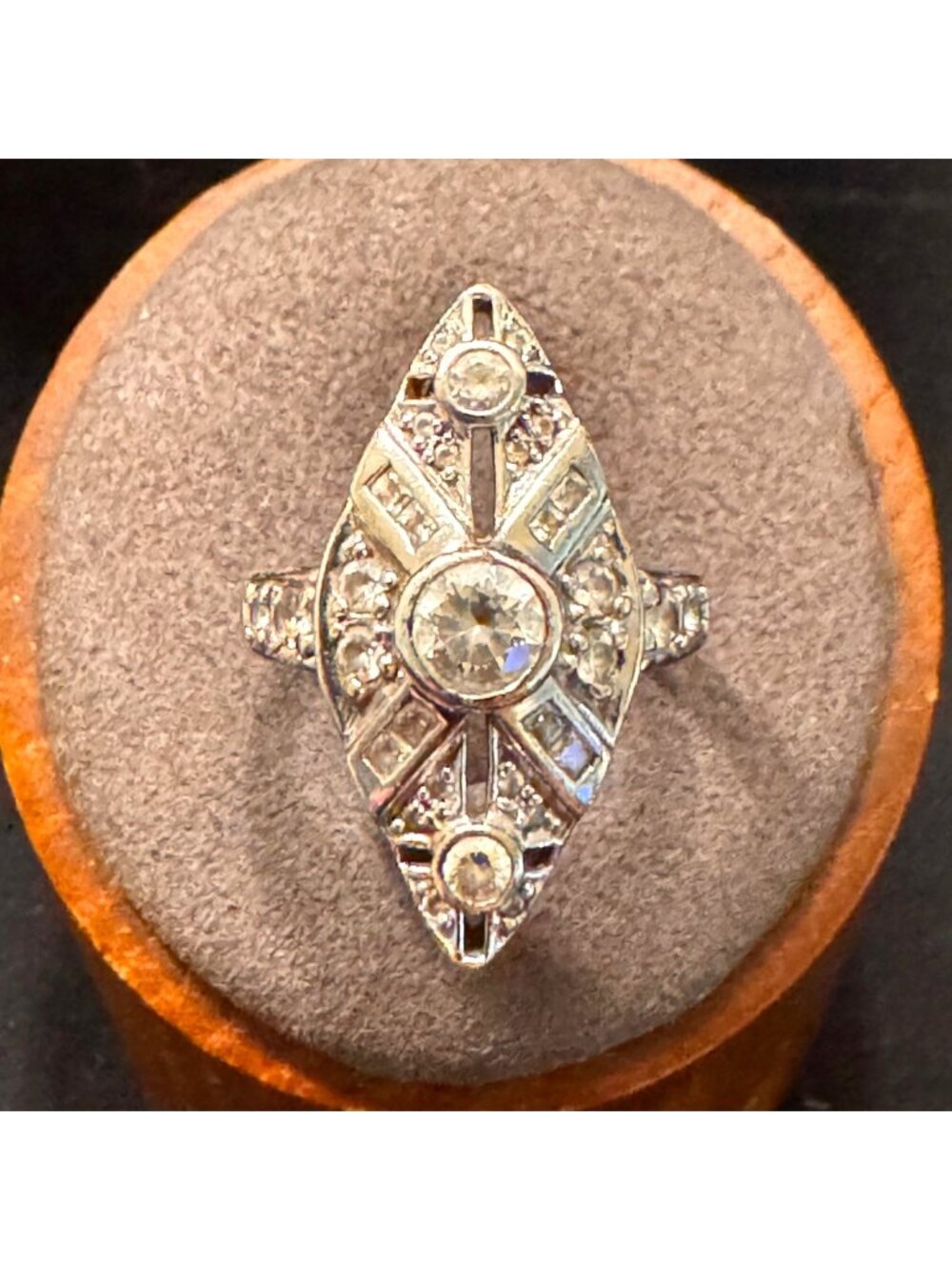Solid Sterling Silver 925 Cubic Zirconia Marquise Shaped Ring Size 5.5